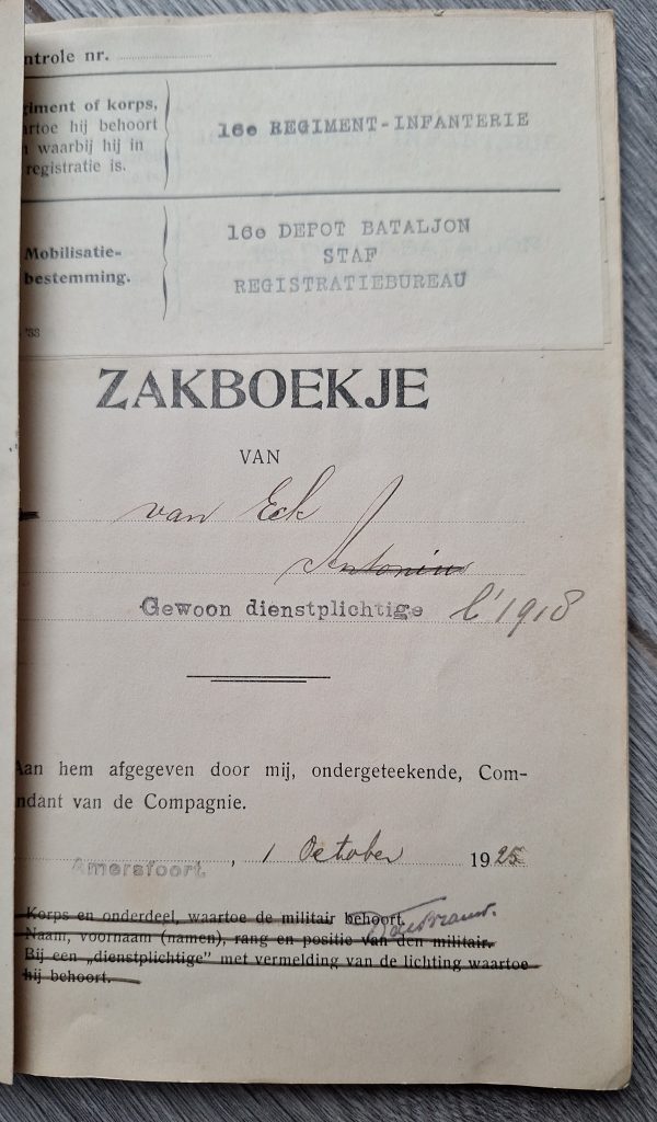 Dutch Pay book 16th Infantry Regiment 1918 - Image 5