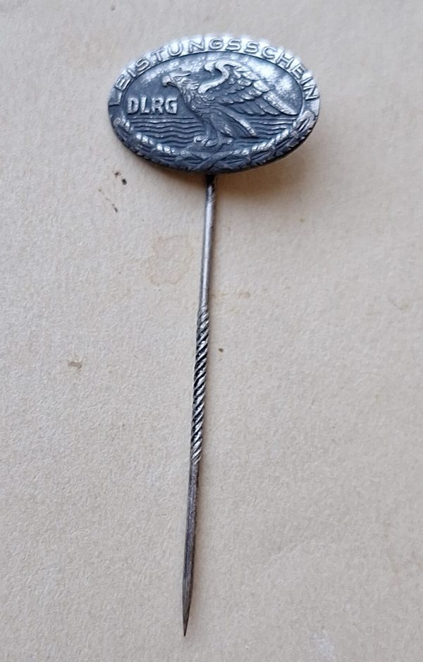 DRL Leistungsbuch with Two Pins - Image 6