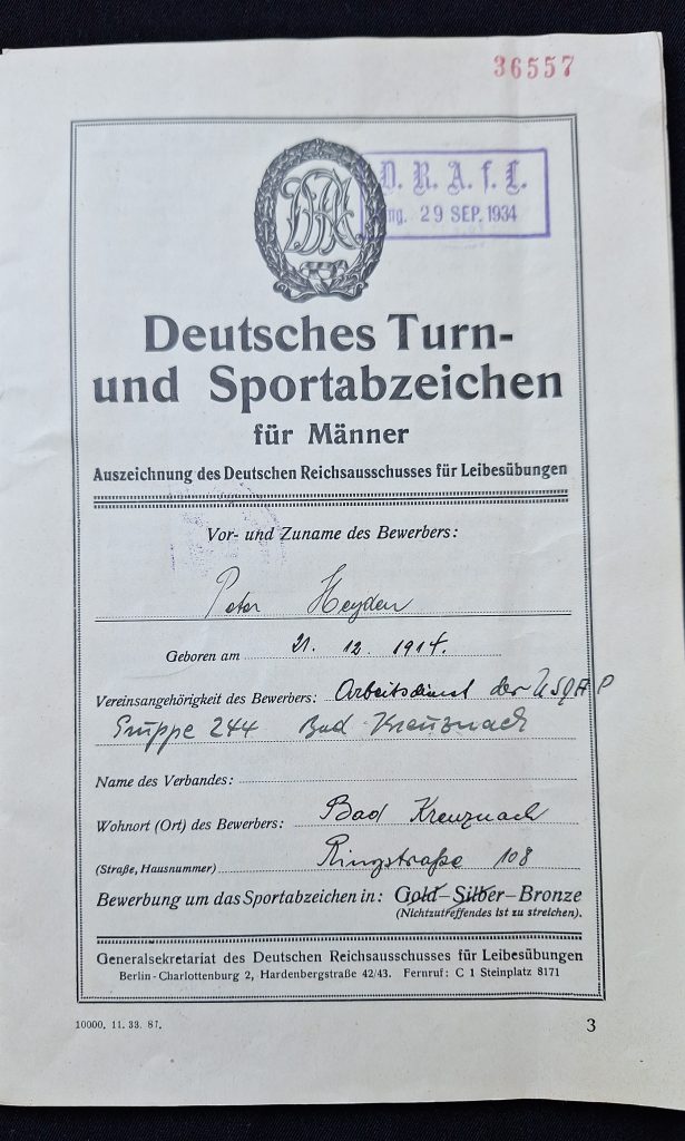 DRL Leistungsbuch with Two Pins