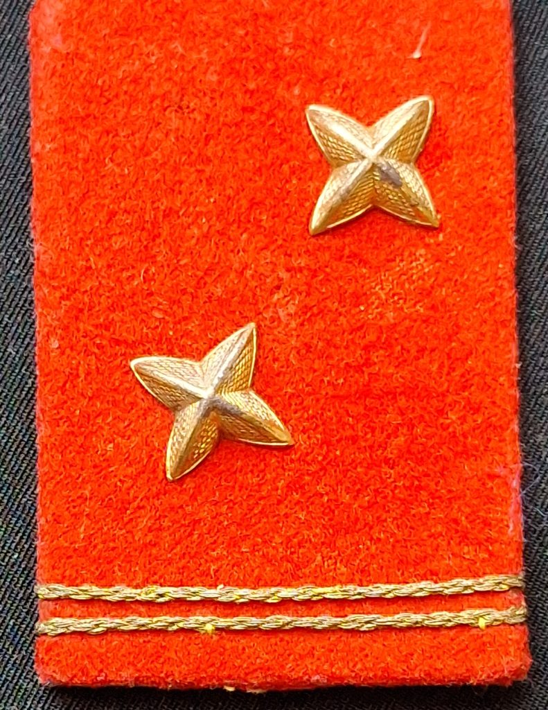 Collar tab of a WA Opperkompaan