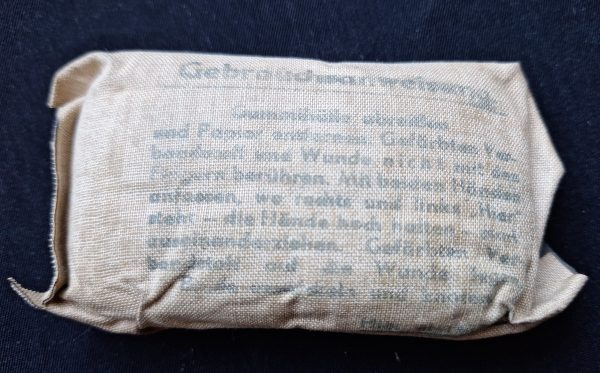 2 Packages of German Field Dressing - Image 4