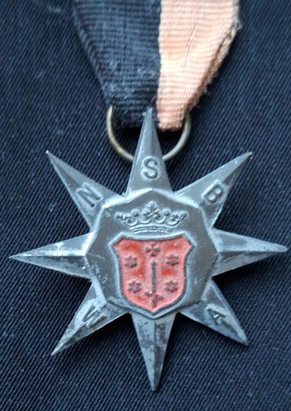 NSB WA Bloembollen Marsch Medal 1943 - Image 2