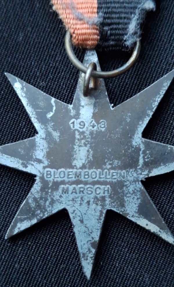 NSB WA Bloembollen Marsch Medal 1943 - Image 4