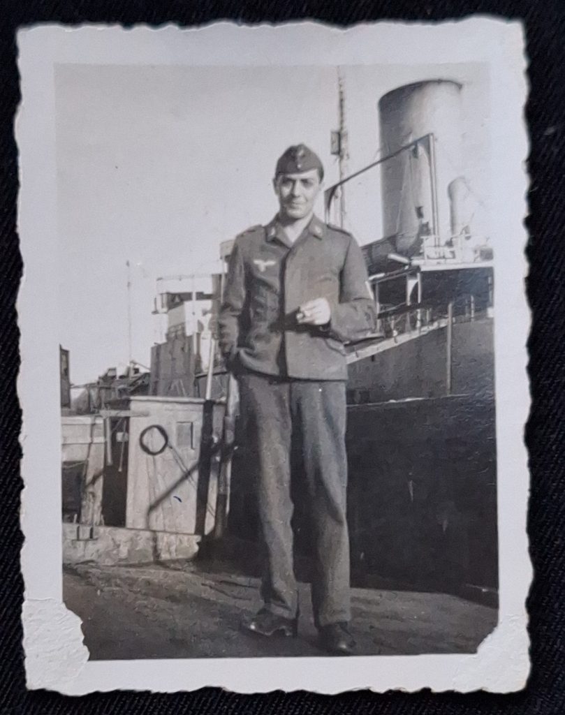 Set of 6 Small Luftwaffe Photo's