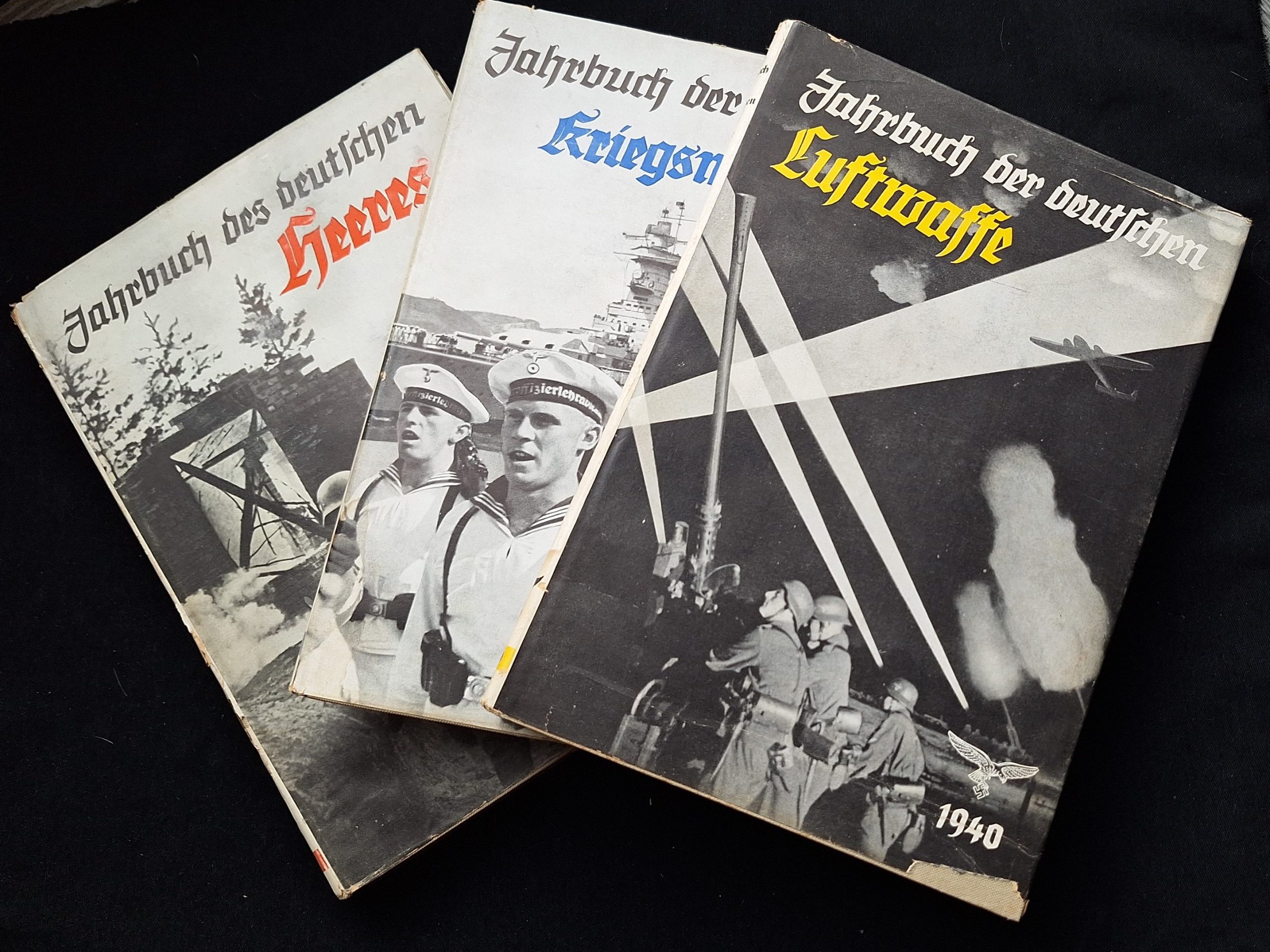 1940 Yearbooks of the Heer - Wehrmacht Kriegsmarine and Luftwaffe - Image 3