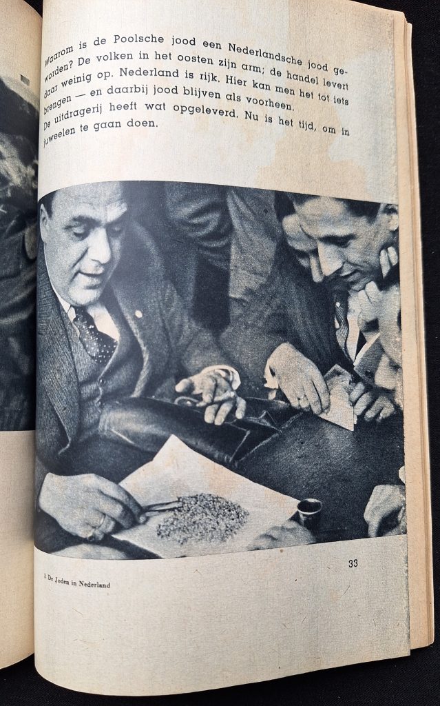 Brochure The Jews in the Netherlands