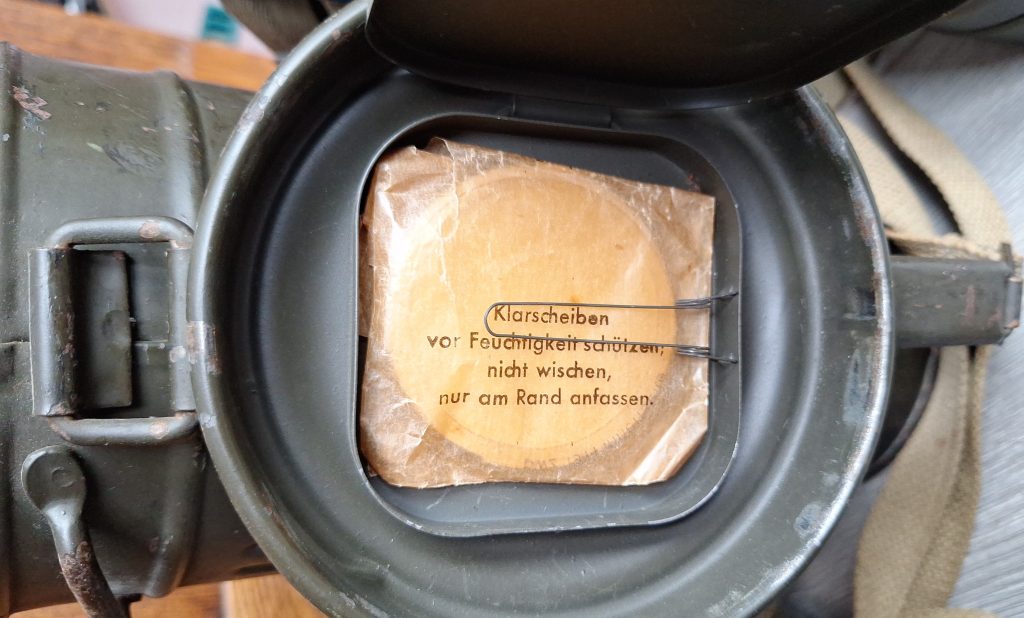 German M30 Gasmask and Canister
