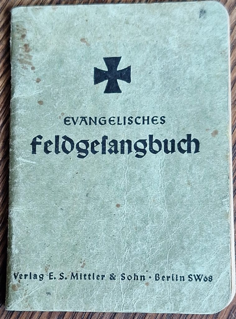 2 German Christian Feldgesangbücher