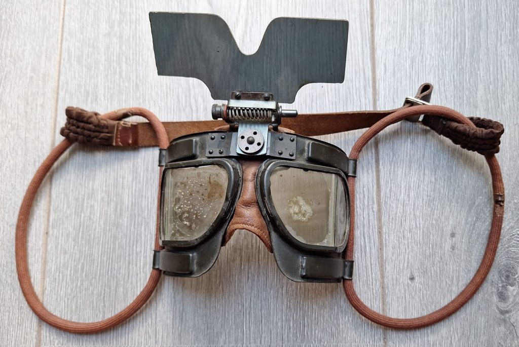 WW2 RAF Battle of Britain Flight Goggles with Flip Shield