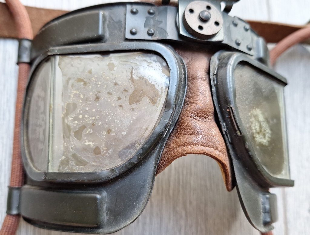 WW2 RAF Battle of Britain Flight Goggles with Flip Shield