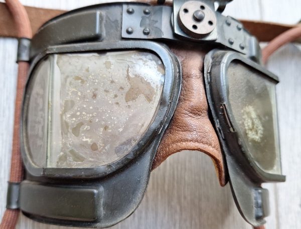 WW2 RAF Battle of Britain Flight Goggles with Flip Shield - Image 24
