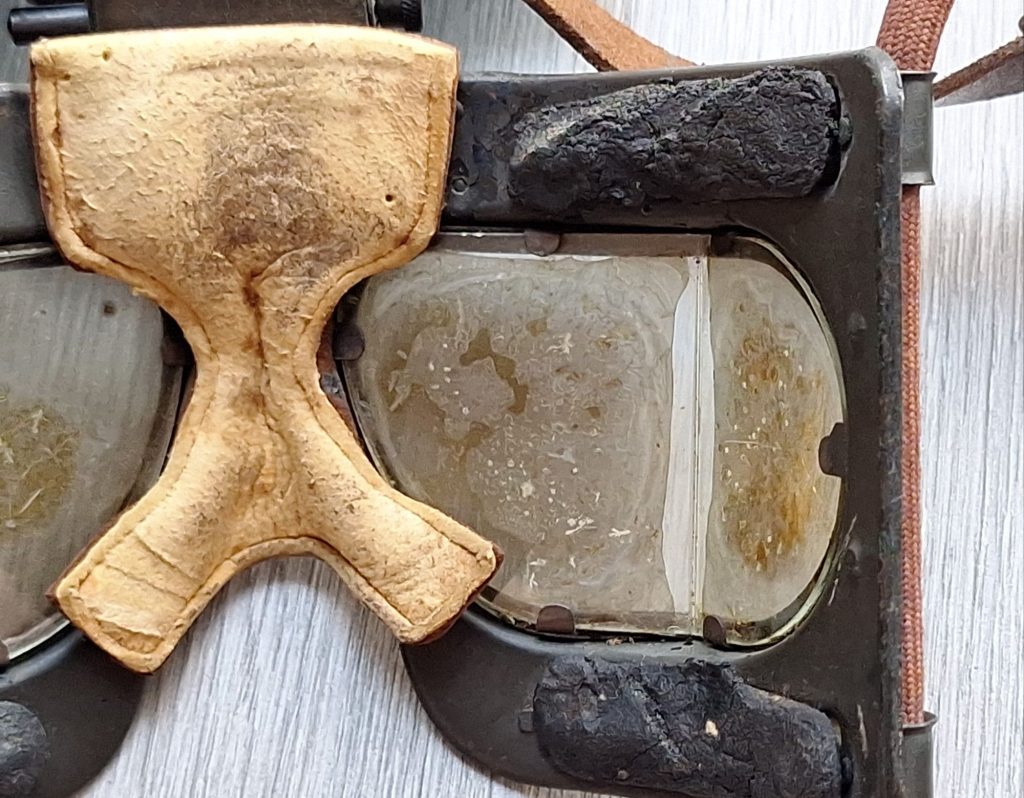 WW2 RAF Battle of Britain Flight Goggles with Flip Shield