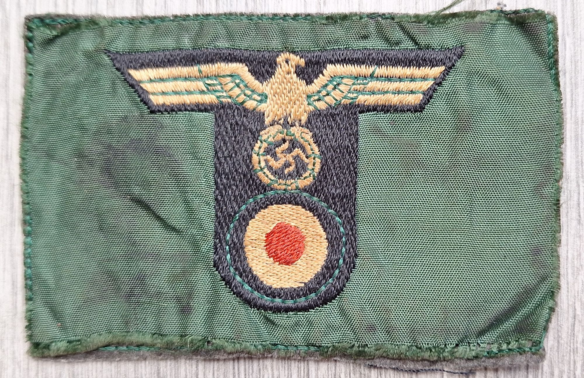 Wehrmacht M43 Cap Eagle and Cocard Trapeziod BeVo - Image 4