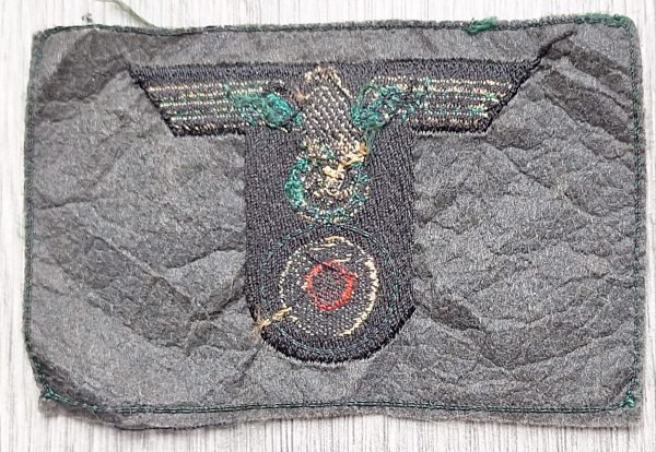 Wehrmacht M43 Cap Eagle and Cocard Trapeziod BeVo - Image 2