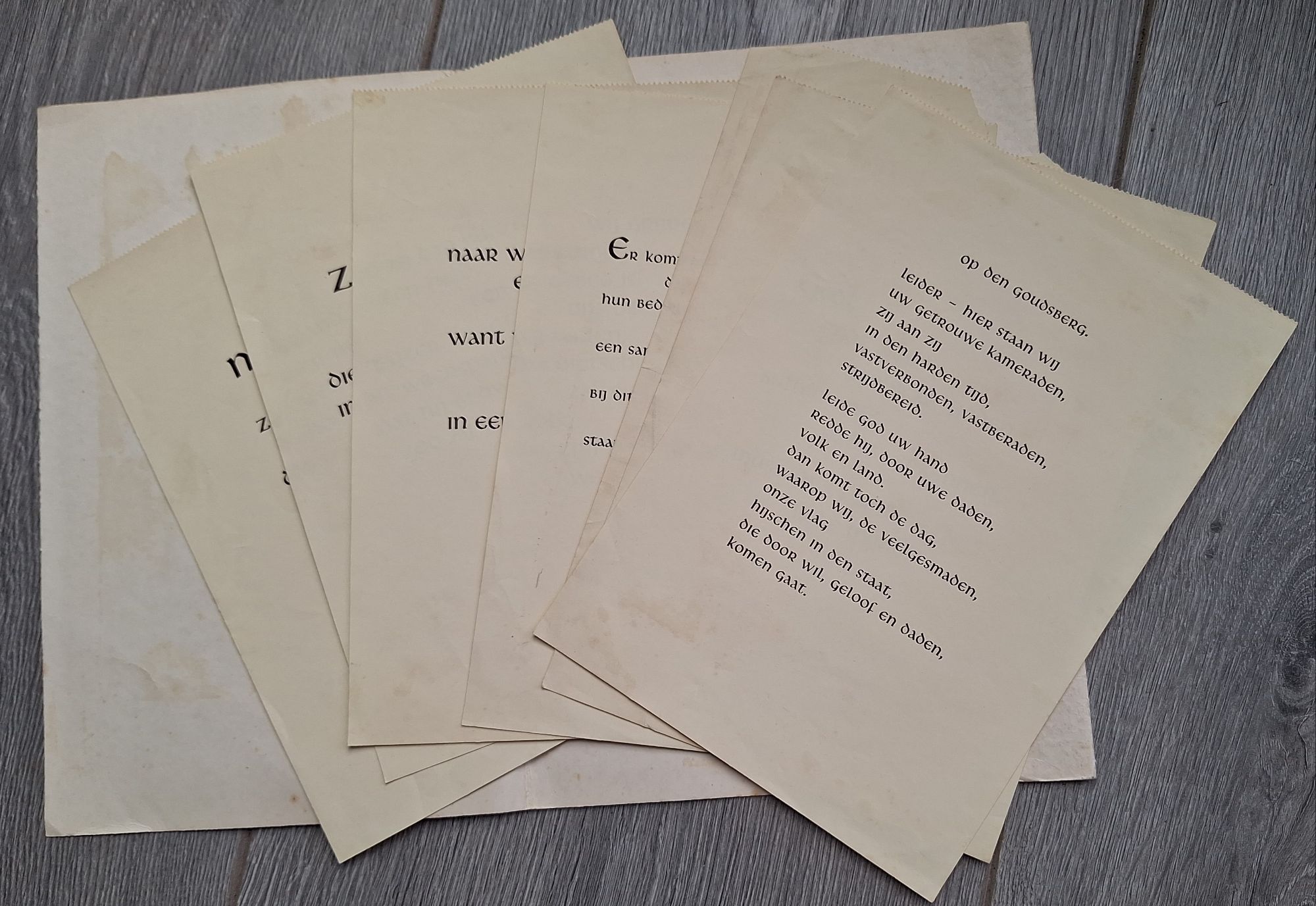 Folder with several leaflets off NSB motto's en poetry - Image 1