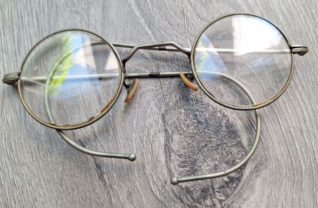 WW2 Geman Glasses and Maskenbrille