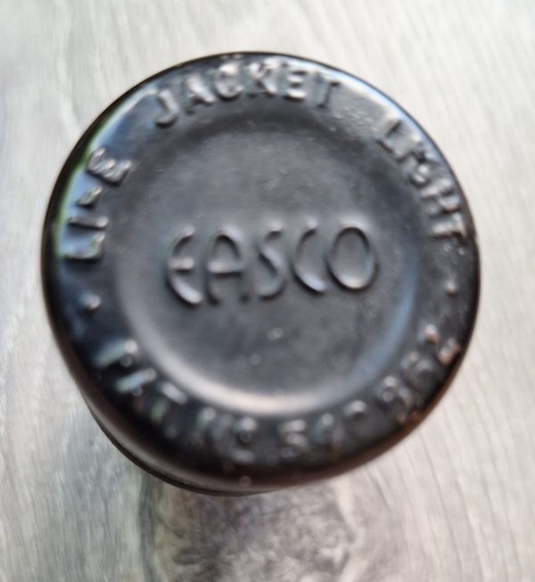 WW2 RAF EASCO Life Jacket Rescue Light - Image 4