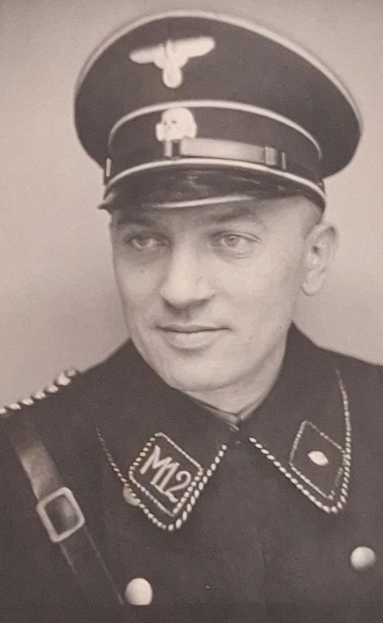 WW2 RARE Pass Photo Algemeine SS Unterscharführer Standarte M12 - Image 2